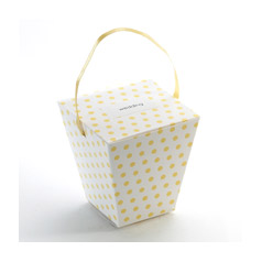 Unbranded Cream With Gold 2 Chocolate Dotty Box