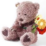 Cuddly Bear with Flowers