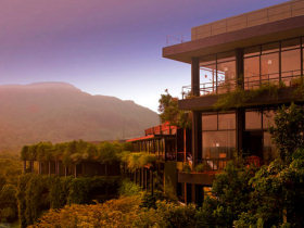 Unbranded Dambulla luxury hotel in Sri Lanka
