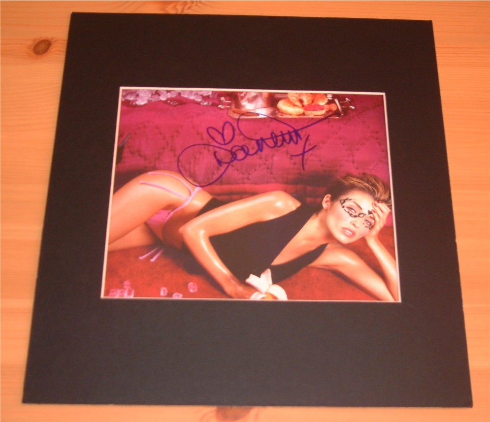 DANNII MINOGUE HAND SIGNED and MOUNTED PHOTO -