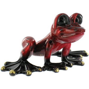 For all those frog collectors out there this limited edition Dezerae Pondlife Bronzart Frog is an ab