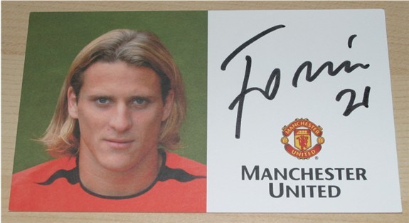 6 x 4 inch promotional card - signed by the former Man Utd striker Diego Forlan in black pen. COA -