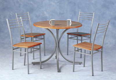 36 ROUND NATURAL WOOD TABLE WITH SILVER PEDESTAL AND 4 MATCHING CHAIRS.MODERN STYLING AT A