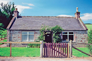Unbranded Dunglass Cottage