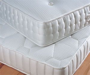 Dunlopillo- Latex Comfort- 4FT 6 Bedstead Mattress
