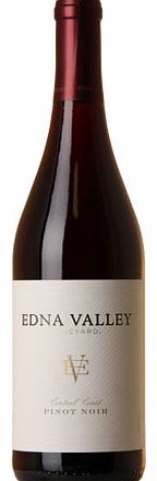 Edna Valley is one of the few valleys in California to enjoy an east-west orientation. This allows Pacific mists to drift inland and cover the whole length of the valley, cooling the vineyards, thereby creating a longer ripening season ideal for temp