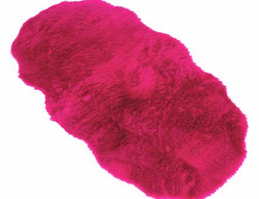 Super soft faux fur pile rug. 100% acrylic 30%. Non-slip backing. Size L133. W75cm. Weight 1.1kg. (Barcode EAN=5053095026672)