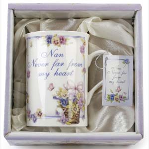 This fine bone china Nan mug is a great gift to show how much you care. Makes a wonderful gift for a