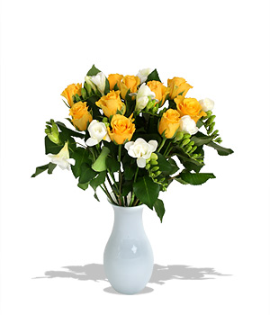 Unbranded Finest Bouquets - Golden Promise - c