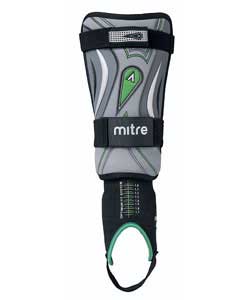 High specification 2 strap guard featuring shin and ankle protection.Optimum fit detachable ankle