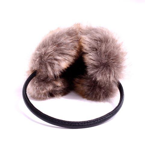 Features : Ultra soft earmuffs with built in speakers. Compatible with audio players with a 3.5mm audio jack Soft cloth surface design for comfortable wearing 1.5m extension cable Output power 2 x 0.5w Volume control scroll wheel (Barcode EAN=5060159