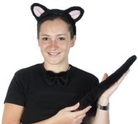 Become a lucky, lucky black kitty with this Fur Cat Set.  Pop on the head band and bowtie and pin