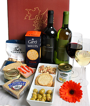 Unbranded Gift Hamper - Nibbles and Wine