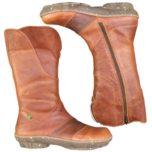 A casual calf length boot from El Natura Lista. With waxy grained leather uppers, decorative seams a