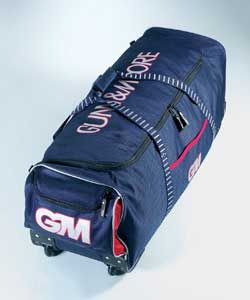 GM Maxi Wheelie Cricket Bag