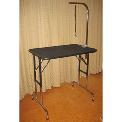 This high quality adjustable grooming table will make grooming a pleasure for you and your dog.  The