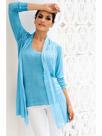 This feminine cardigan is perfect with skinny jeans, trousers or leggings. With a long shawl collar, rolled hems and silk trim making it perfect for a summer cover up on those cooler nights. To complete the look add our matching sleeveless top. Heine