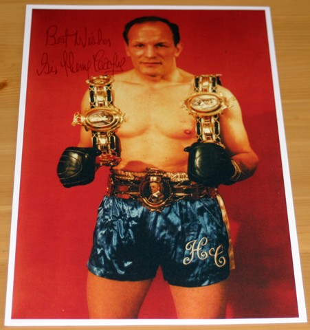 HENRY COOPER SIGNED 11 x 8 INCH COLOUR PHOTOGRAPH