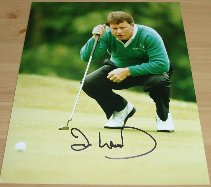 IAN WOOSNAM SIGNED 10 x 8 INCH COLOUR PHOTO
