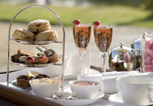 Unbranded Indulgent Overnight Stay with Cream Tea at Hand