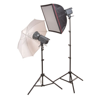 This softbox and umbrella combination kit is ideally suited to portrait and fashion work, or detaile