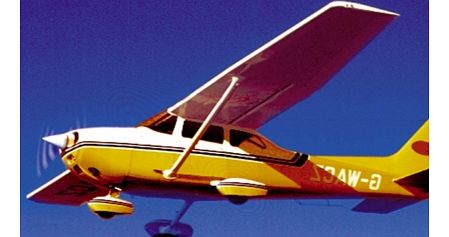 Introductory Flying Lesson ExperienceFeel the adrenalin rush as you take the controls of a light plane and soar across the sky!You or a recipient will receive one-to-one training with a Civil Aviation Authority licensed instructor and will spend appr