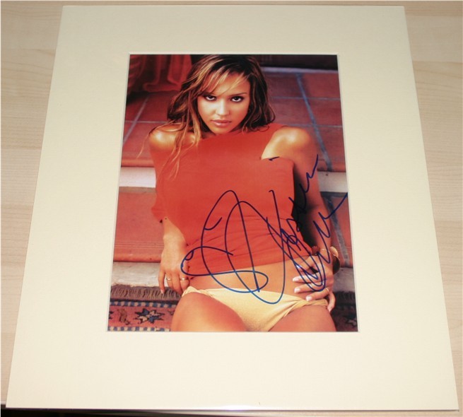 JESSICA ALBA SIGNED and MOUNTED PHOTO - 14 x 12