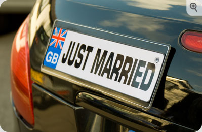 Just Married License Plate The perfect gift to decorate the newly weds car! Stick our Just Married L