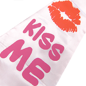 Unbranded (Kiss Me) - Big Funny Tie-Fancy Dress