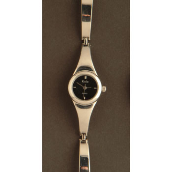 Fabulous Kula qulaity quartz watch. Stunning silver stainless steel backed black oval face with