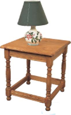 A charming square lamp table. Featuring turned pine legs and suiting any interior