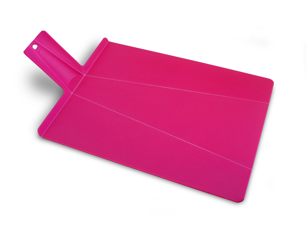 This award-winning, polypropylene chopping board is satisfyingly efficient. Chop veg directly on the