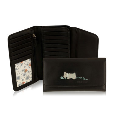 A large practical flapover wallet with great internal features. This smooth nappa leather wallet inc