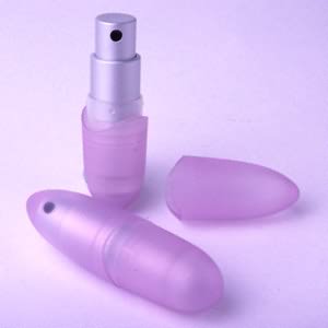 Have your favourite perfume to hand all day in this sleek, bullet-shaped atomiser. The atomiser is