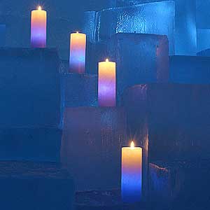 Lounge Light Colour Changing Candle - Medium