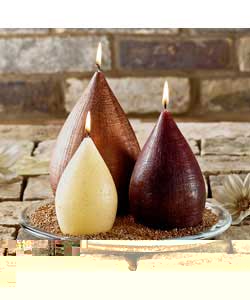 3 piece onion shape candles with clear glass plate and gold sands.Size of candles - (H)11.1, (W)6.9c