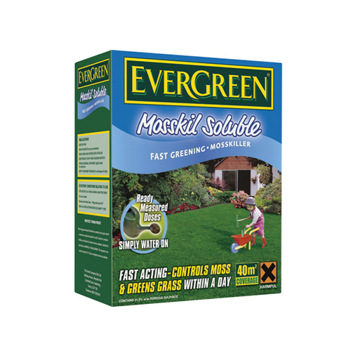 Fast acting - Controls Moss and Greens grass within a day.Soluble lawn food with moss control. Apply