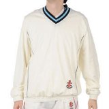 GRAY NICOLLS PRO-PERFORMANCE LONG SLEEVE SWEATERFeatures;> Comfortable lightweight long sleeve sweater> Warm cotton lining for player comfort> Easy breathe outer (Barcode EAN = 5033576408449).