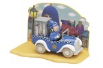 Noddy Play Scenes TY89011 - Mr Plod Figure & Police Car (inc. play scene)- Corgi Classics Ltd