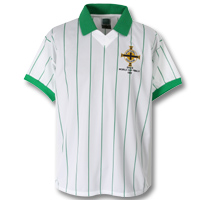 Unbranded Northern Ireland 1982 World Cup Away Retro Shirt.