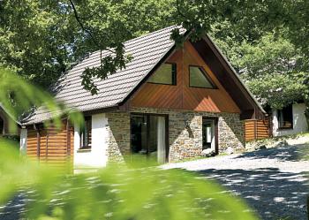 Unbranded Nuthatch Lodge Holiday Park