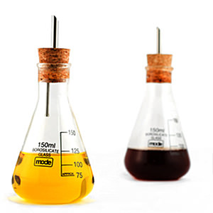 Unbranded Oil and Vinegar Set - Earl and Vinegar Set