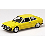 A 1/43 scale Opel Senator 1980 diecast replica from Minichamps. This model measures 10cm (4 inches)