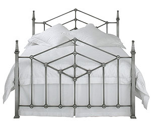Original Bedstead Co- The Ramore 4ft 6&quot;Double Metal Bed