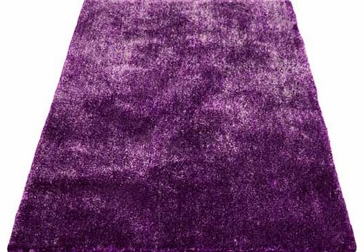 Supersoft silk touch shaggy rug with deep pile. Will add a touch of luxury to any room. Hand made. 100% polyester. Surface shampoo only. Size L230. W160cm. Weight 7.36kg. (Barcode EAN=5053095058024)