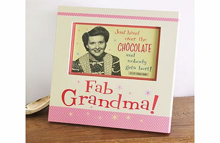 This vintage 50s style Polkadot Diner Fab Grandma 6 x 4 Photo Frame is a fun looking unusual photo frame is sure to take youy Grandma back into time and will also beautifully display a special photo for your fabulous grandma.The outside of the photo 