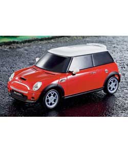 The iconic car of the nineties and beyond.This exquisite detailed Mini Cooper S comes as a full func