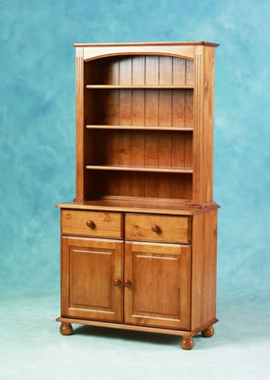 Open top with plate groove shelves.   Two drawer/two door base with internal shelf.    Top