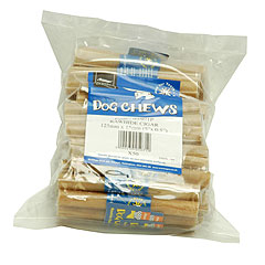 Stick chew made from pressed rawhide to keep your dog busy.  This 13cm long version comes in a 50 pi