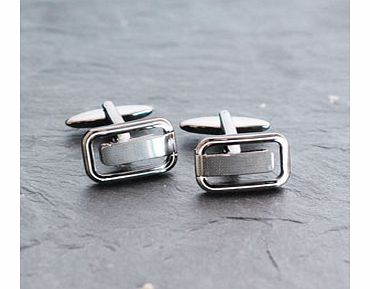This Fabulous set of Rectangle Stylish Design Harvey Makin Cufflinks would make the perfect gift for the man who loves to good!This gift contains a set of cufflinks from the Harvey Makin range  each of the cufflinks is a shiny Silver rectangle that f